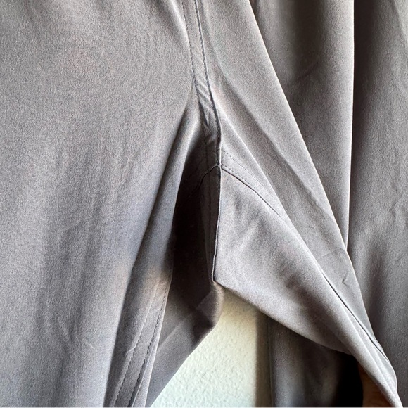 Outdoor Voices Zephry 26” Gray Pant - Picture 3 of 5